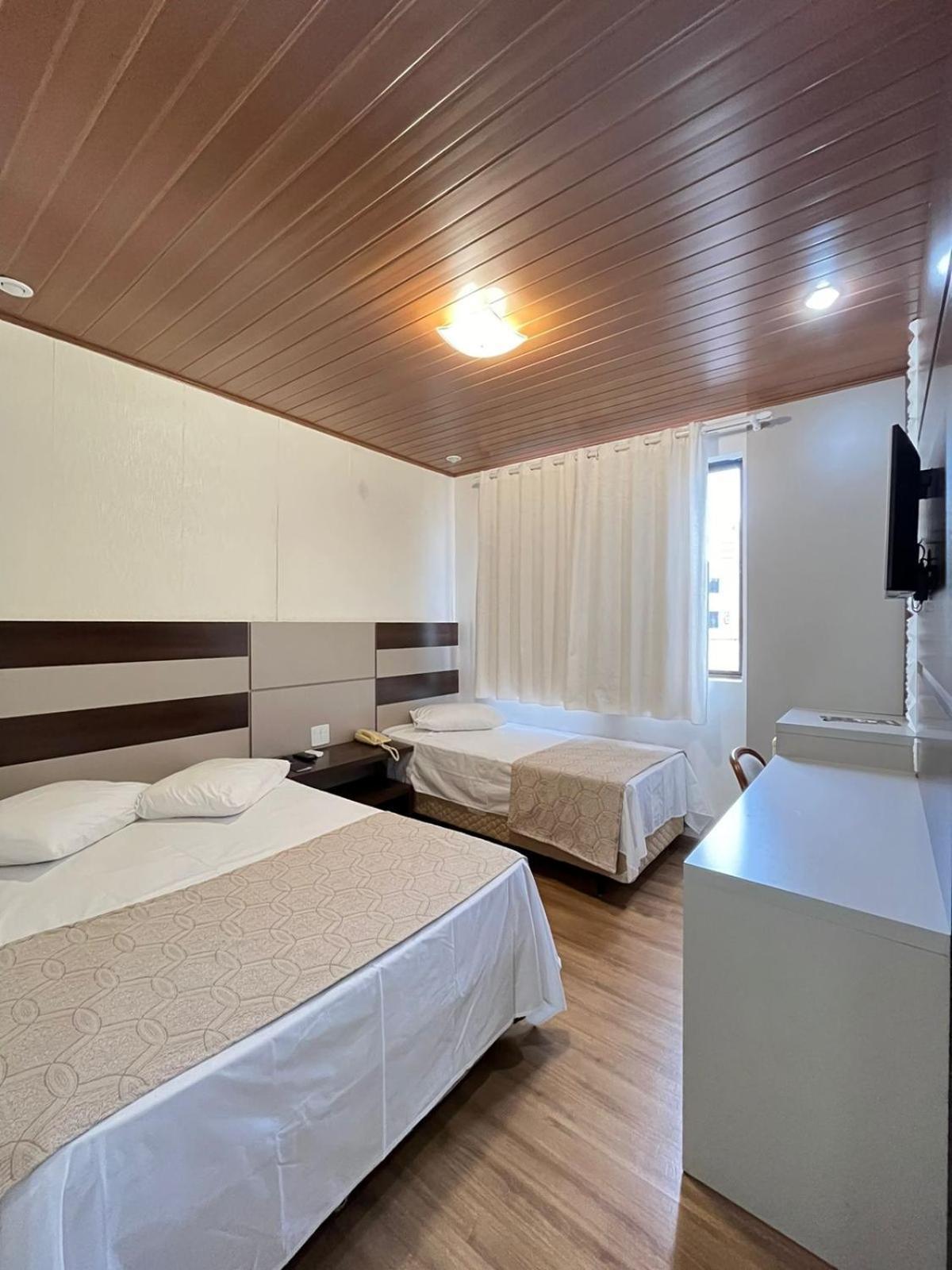 Regente Hotel Pato Branco Esterno foto